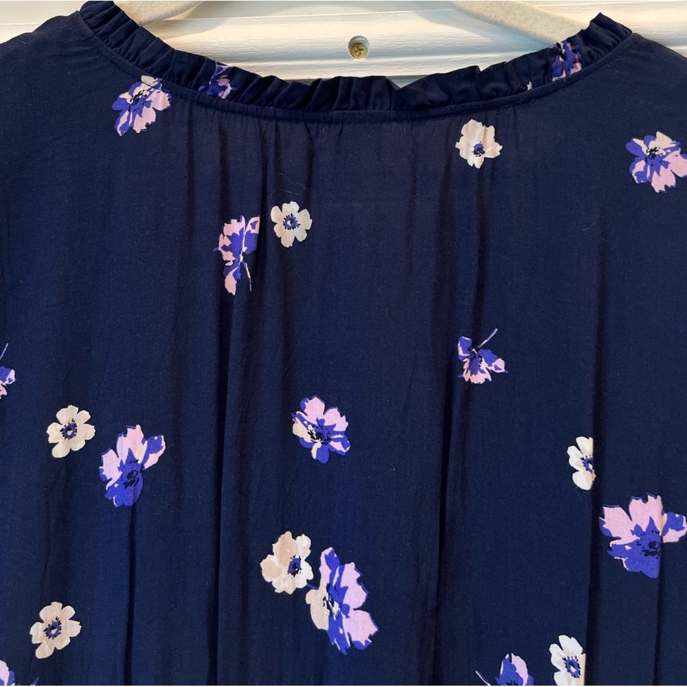 Old Navy Swing Floral Easter Dress size large; Large Dress with Sleeves - Picture 9 of 10